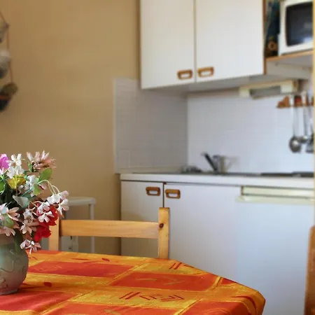 6 Pers, 2 Chambres, Terrasse Petite Vue Mer, Piscine Et Parking, A 50m De La Mer - Ref Jaca417 * آجد